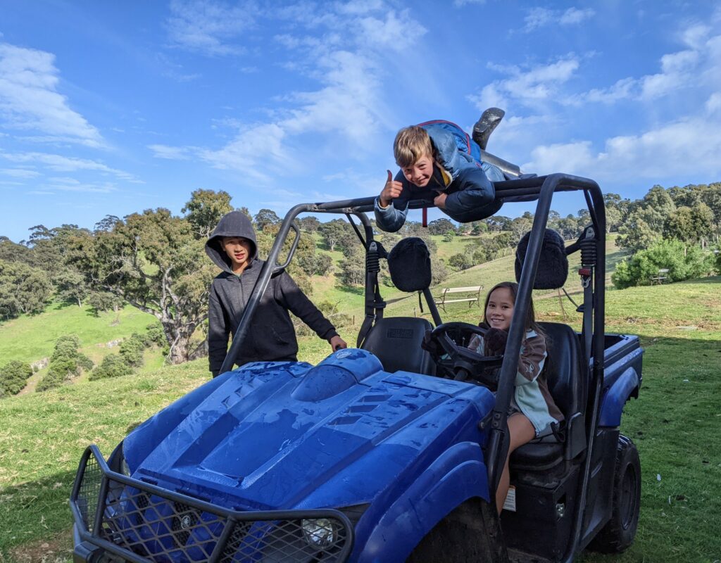 PXL_20231006_224131035.MP_copy_2016x1512