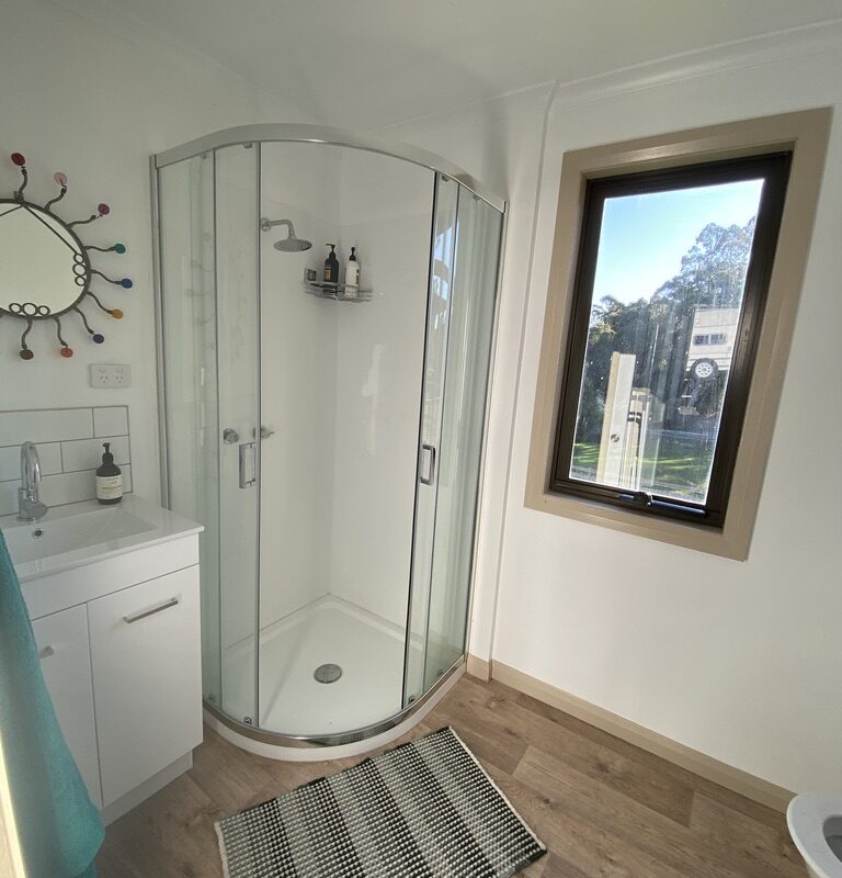 49719D14-27D4-4D35-B102-338062F44931_1_105_c